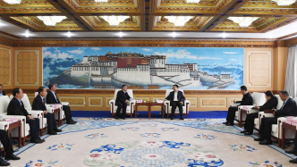蘭州大學與西藏自治區(qū)人民政府簽訂戰(zhàn)略合作框架協議