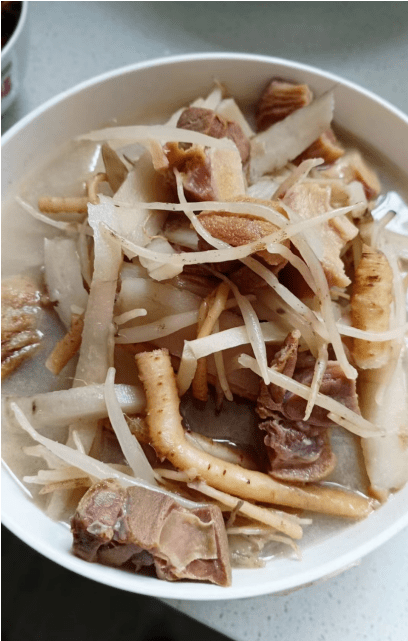 会理人食炖好的端午药根特别提示来源: 四川省地方志工作办公室文/图