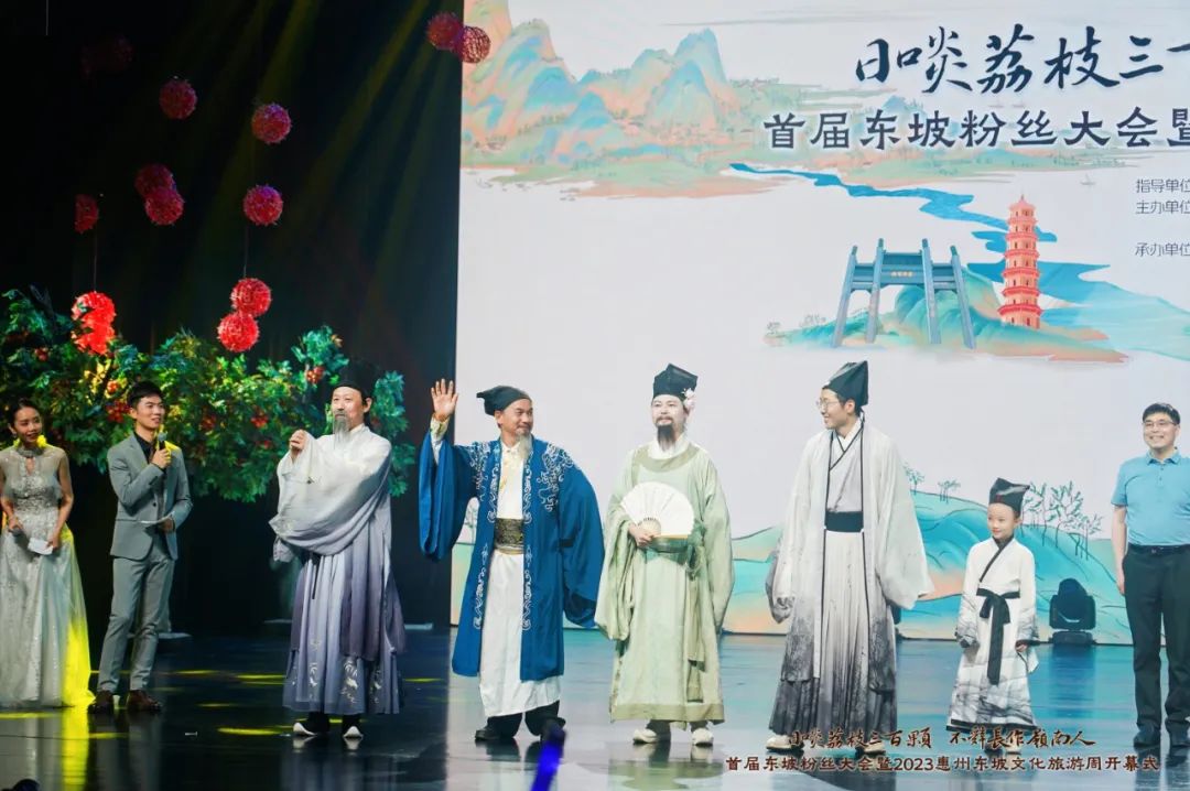 震撼！整个惠州为他打CALL！