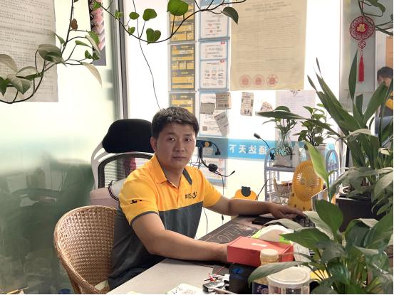 陈俊吉是韵达快递的一名普通的员工,他于2019年10月在昆明金韵速递