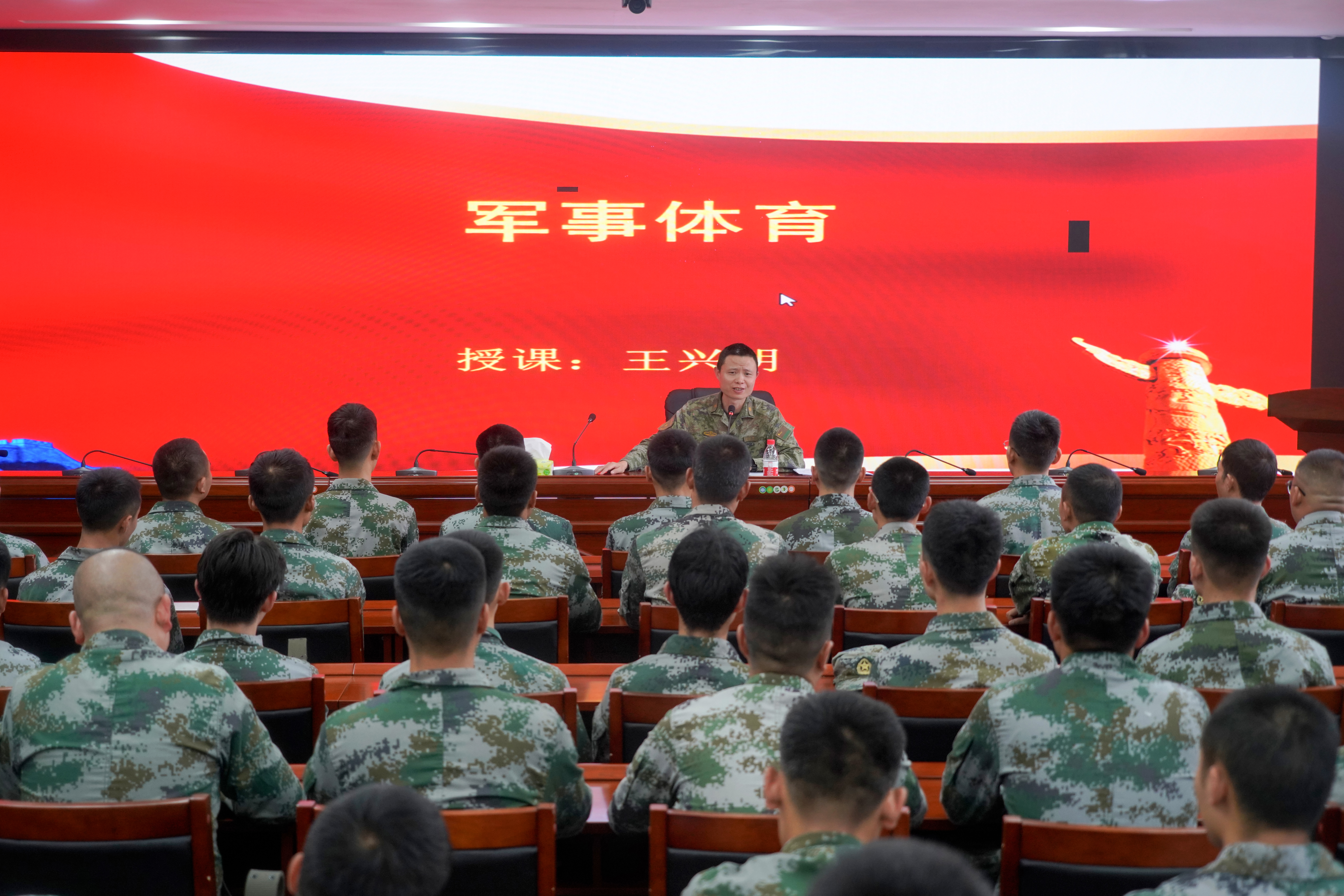 观山湖区民兵军训基地_教官培训_观山湖区学生军训教官培训