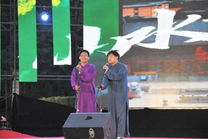 超燃现场!福山张格庄镇激情广场文艺晚会火热上演_澎湃号·媒体_澎湃新闻-The Paper
