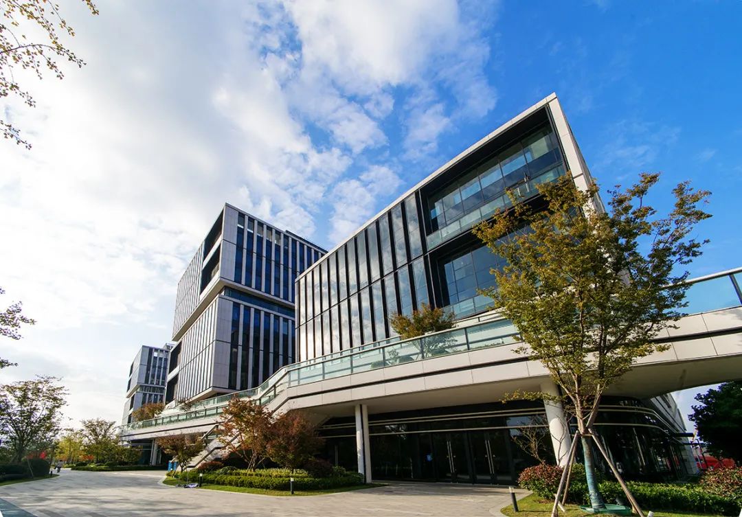 园区国际科技园 汉唐帝王风园区,拖死一家大型开发商