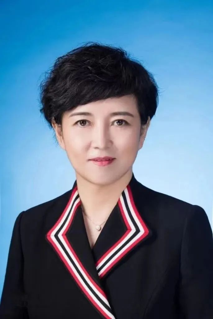 南充 李莹图片