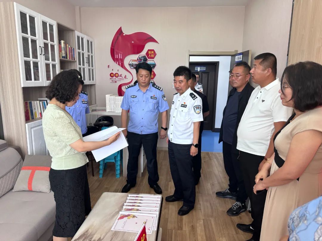 警地融合丨高速公路公安局四平分局组织开展“岭城代表进警营”活动_澎湃号·政务_澎湃新闻The Paper