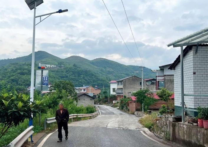 矿山瞒报17名矿工死亡？官方回应_人死亡民政局死亡补贴_东四环2人死亡死亡前兆