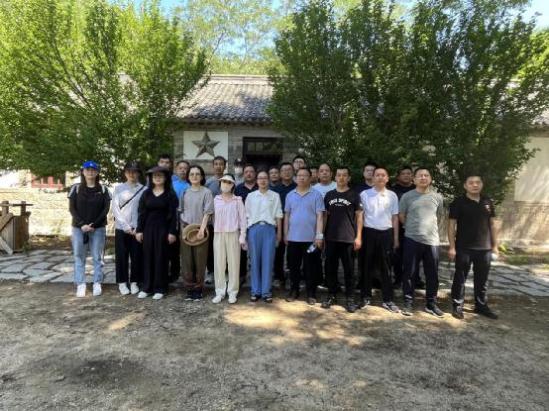 今年的“七一”系列活动我们这样开展