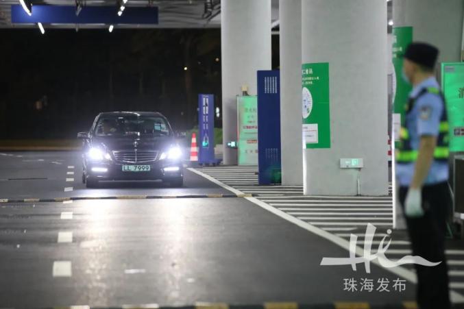 性刻图_“港车北上”正式实施_实施普惠性支持政策