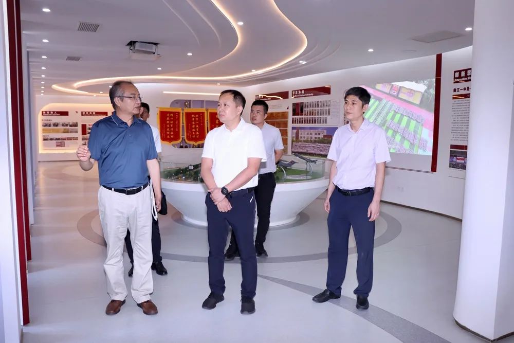 孙甚林赴钦州考察_复旦附中回应博士应聘中学保健员_关于赴考察学习的函