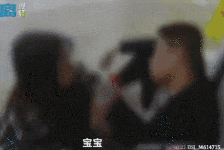 屋里没人却听到呼吸声_喊“不跳不是人”的大爷是个什么人_我只是他最后想到的人