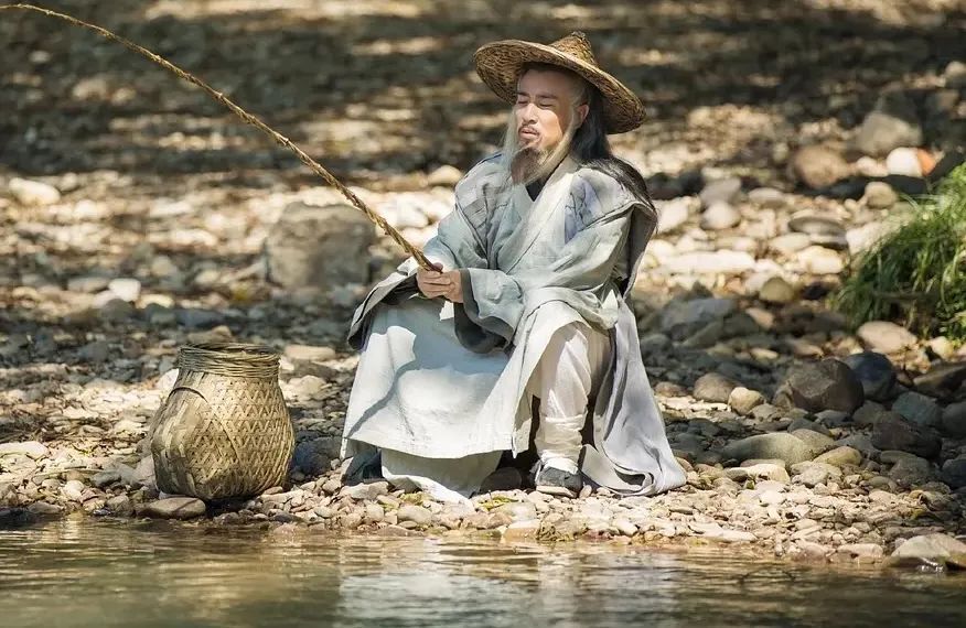 封神第一超变态传奇世界私服部,不会是最烂的