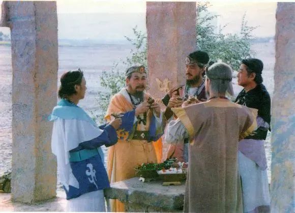 封神第一超变态传奇世界私服部,不会是最烂的