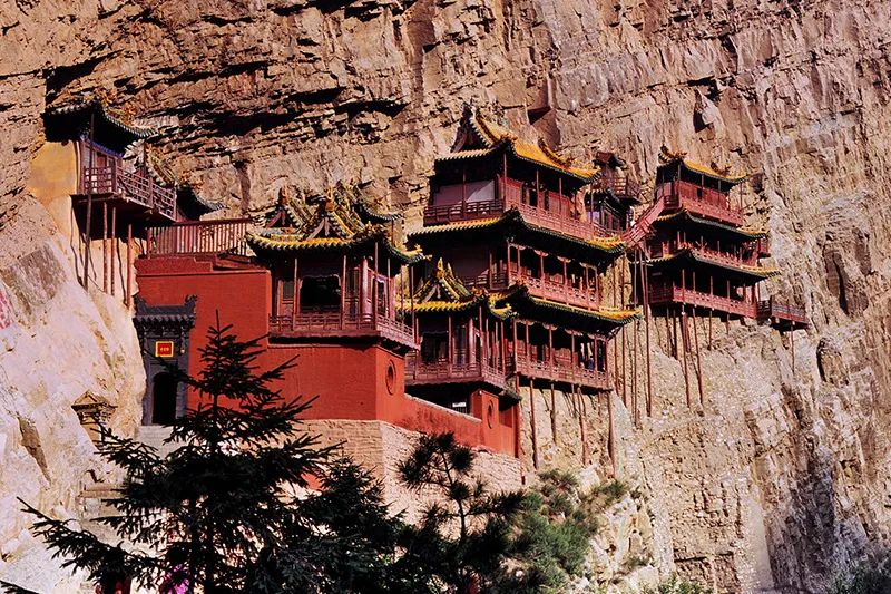 【共绘千里江山图】打卡悬崖上的"不可思议"