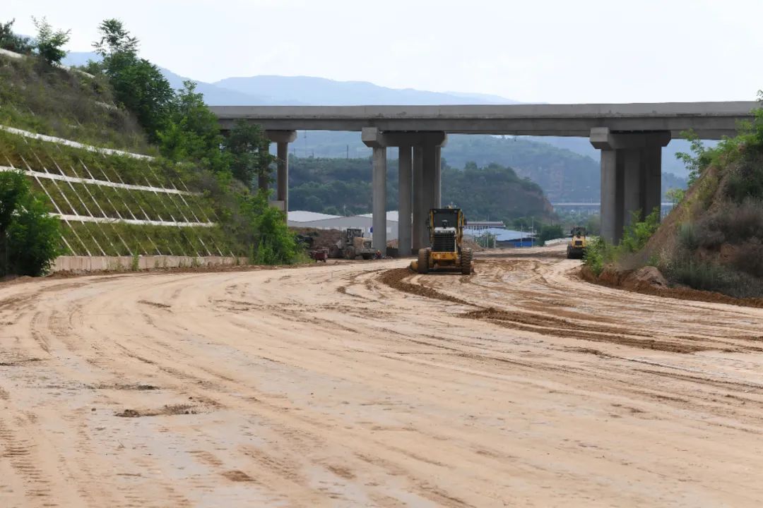 s25天水至庄浪高速公路庄浪至天水段建设项目稳步有序推进_澎湃号