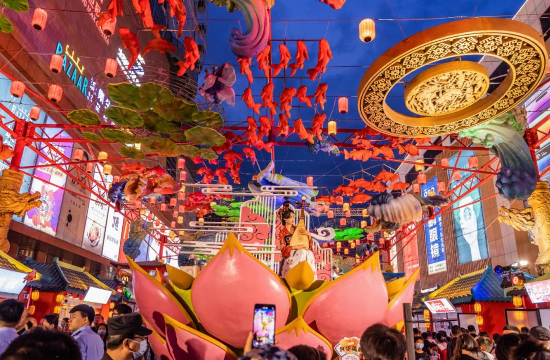 青年发展型城市建设|打卡"仁兴里"沉浸式文旅街区_澎湃号·政务_澎湃