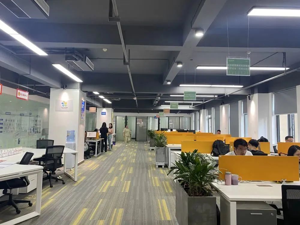 央媒看雨花丨新华社:这座科创“梦工厂”助力初创企业从梦想走向现实_澎湃号·政务_澎湃新闻-The Paper