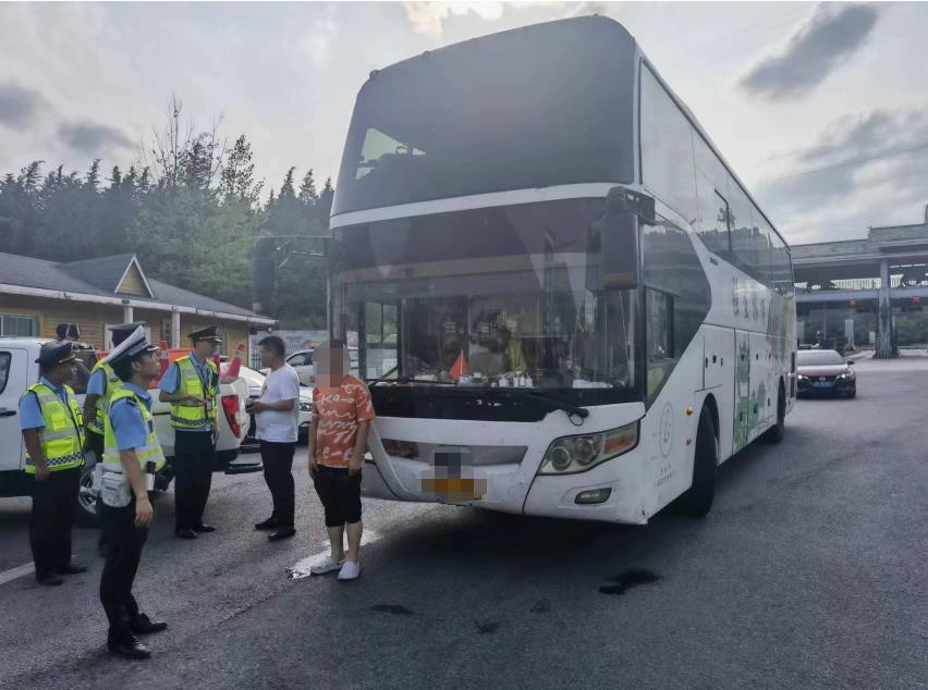  夏季行动：司机非法营运+超员，营运管理系统“不要耽误我们时间”(图2)