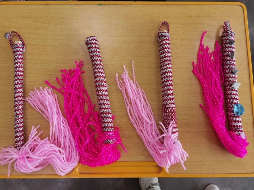 【馆校共建】传承非遗文化 弘扬民族新风——哈萨克"马鞭"制作体验