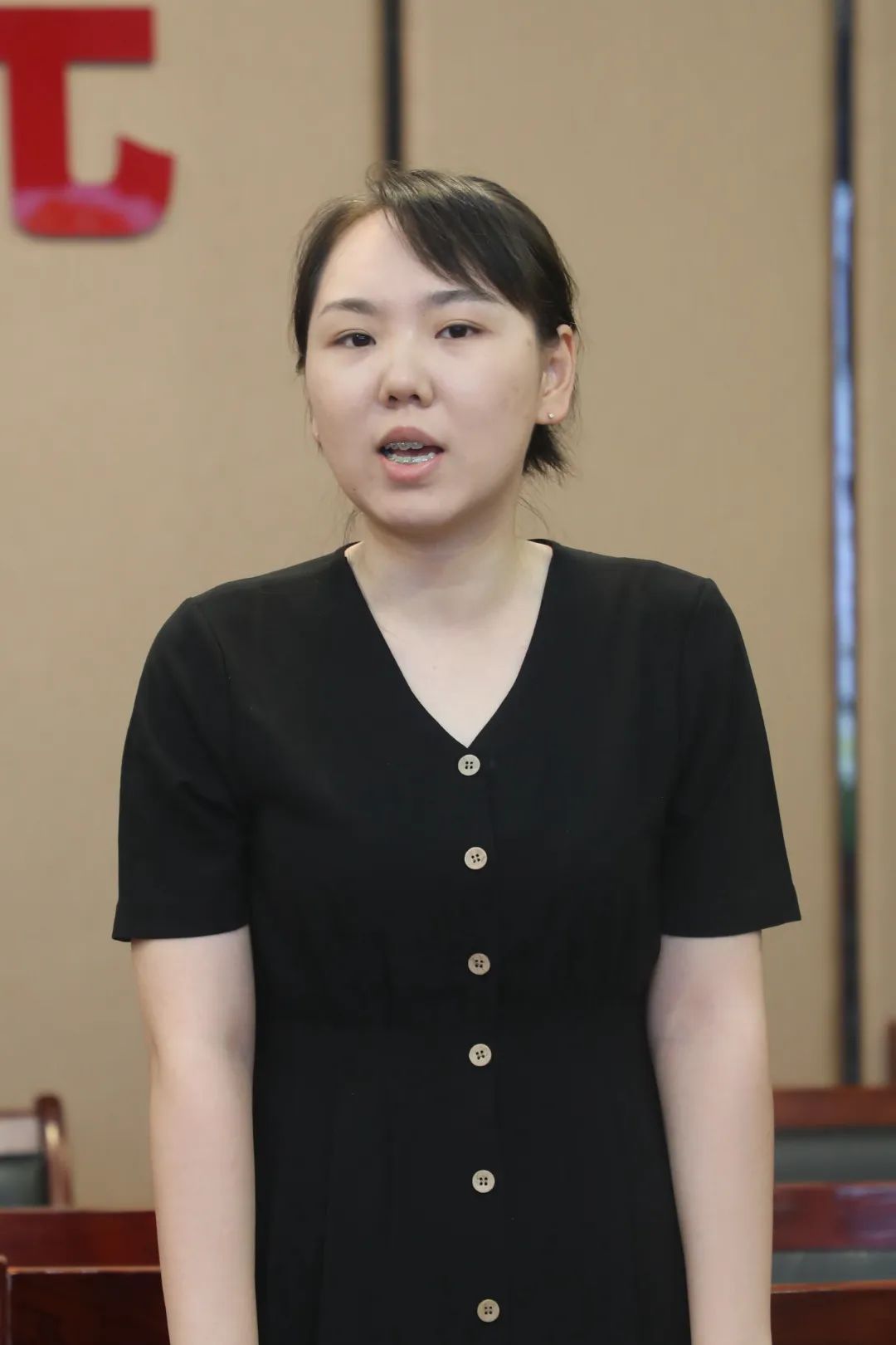 李晴王悦秦洪玲郝芷晴尹璐璐朱静杨婷婷为帮助新录用公务员尽快适应新