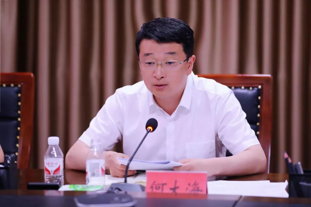 何大海主持召开2023年抚远市创建全国文明城市工作领导小组第七次会议