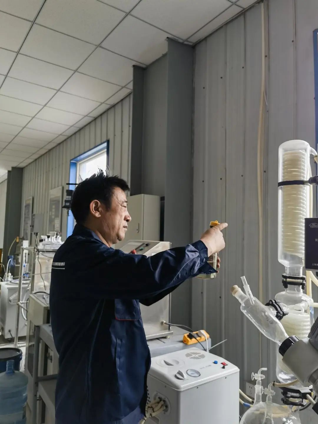 用实干书写新答卷记2023年金昌市最美科技工作者安鹏九