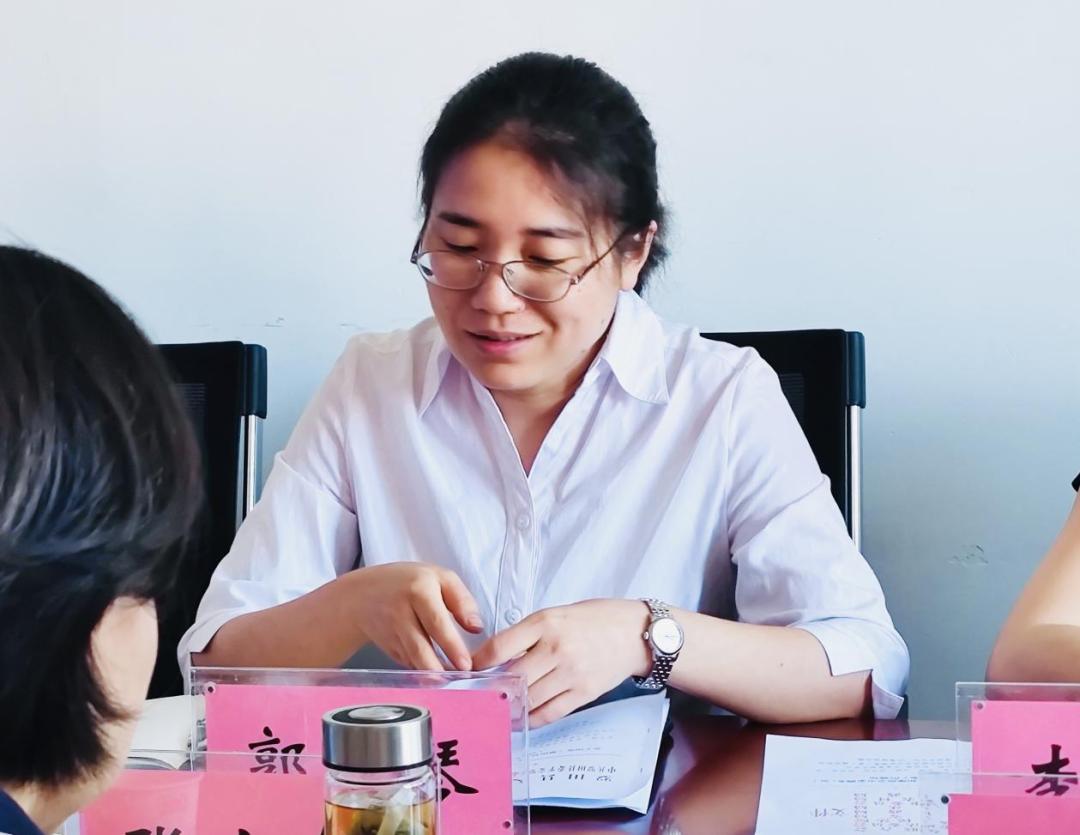 张水华介绍了罗田县维护妇女儿童权益工作开展的情况,取得的成绩及