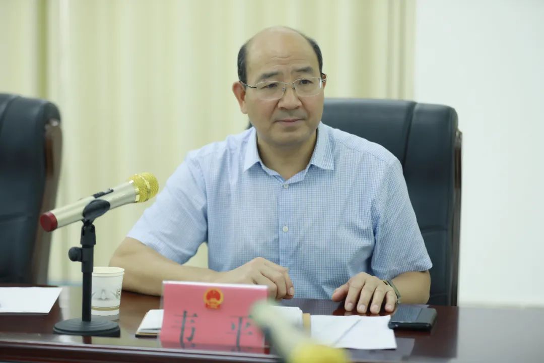 韦平到忻城县督导调研乡村振兴等工作