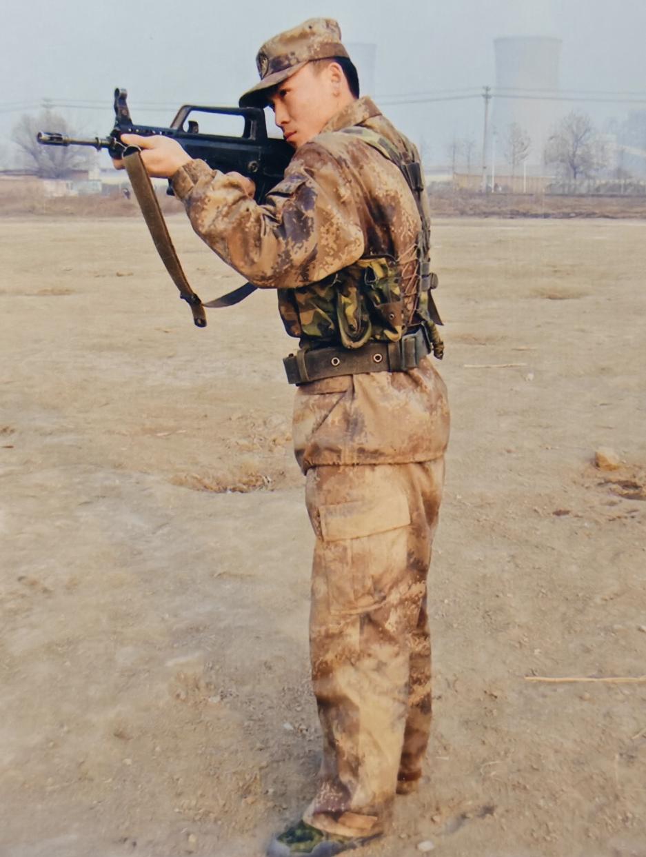 90年代武警训练老照片图片
