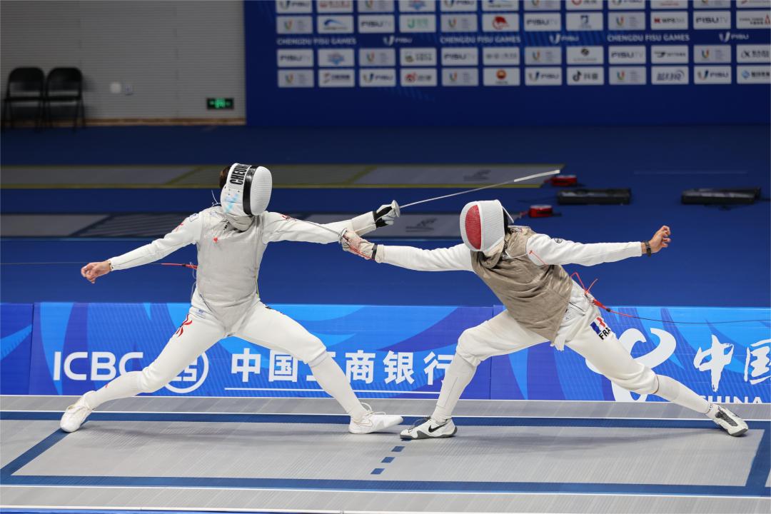 香港队首夺全运会击剑金牌 张家朗：夺冠关键在于团队_成都大运会击剑邵雅琦首金_大运会击剑张家朗花剑金牌