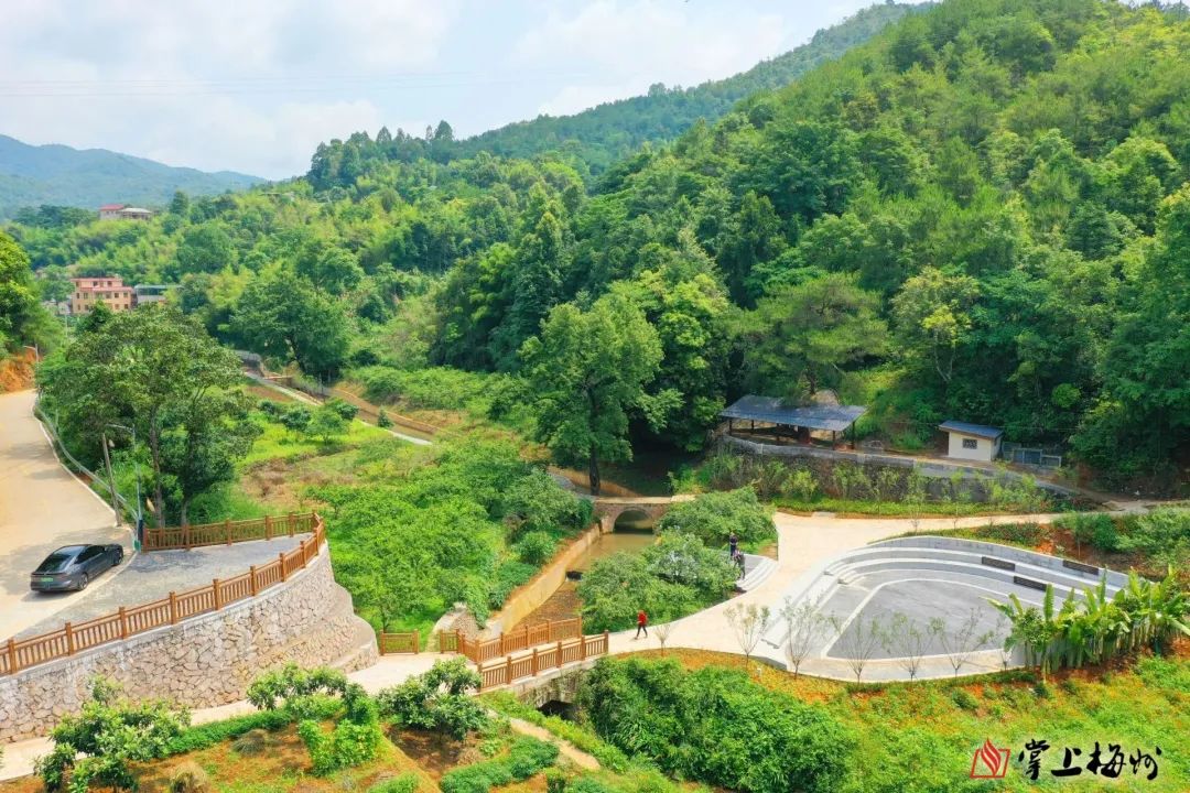 美丽乡村提颜增质!梅江区城北镇群益村积极实施农村人居环境整治