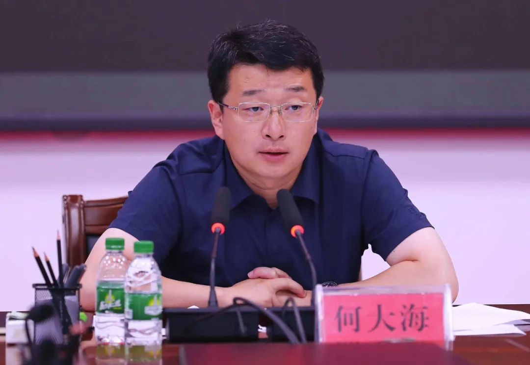 何大海主持召开2023年抚远市创建全国文明城市工作领导小组第九次会议