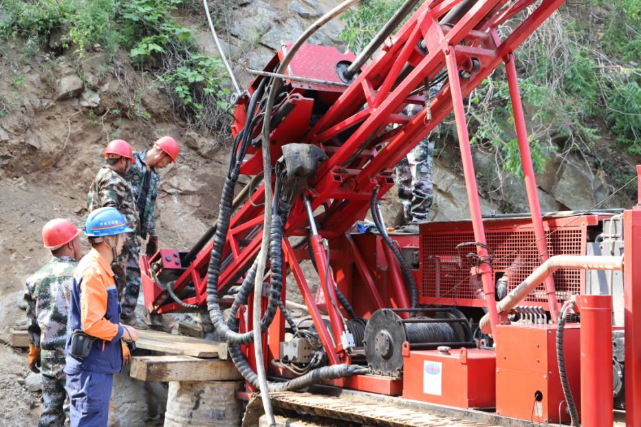 露天找矿 露天找矿