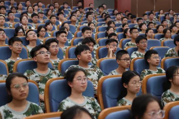 盐城南师大附属小学图片