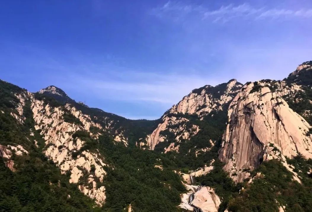 该火了!在天烛峰与山水对话,揽山河胜景