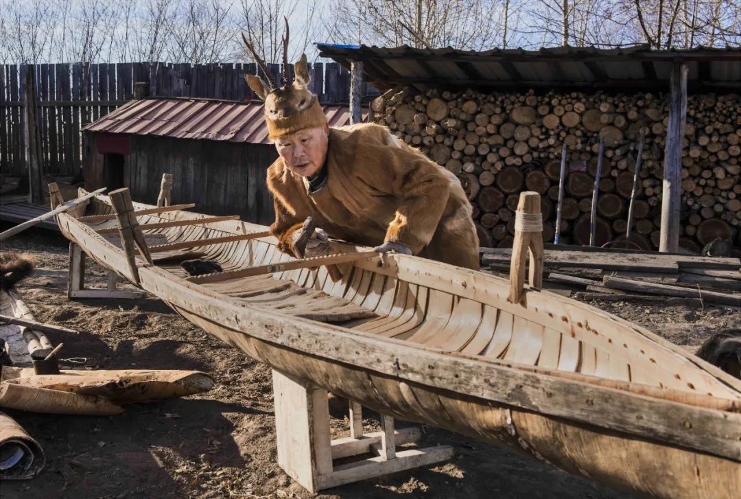 今天我出镜丨呼玛河畔永远的"莫日根"——记我区国家级非遗项目桦树皮