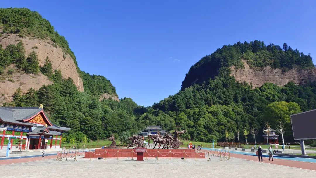 首阳山景区打造全产业链 助推旅游业高质量发展