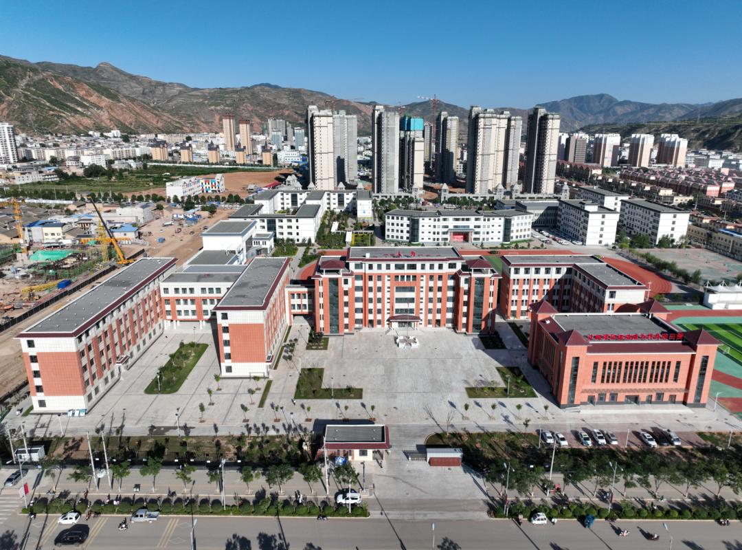 献礼开学季,一起打卡令人心动的学校!_澎湃号·政务_澎湃新闻-the pap