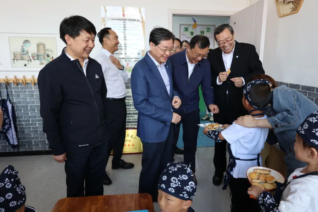 要闻 | 陆益民一行赴内蒙古商都县调研定点帮扶工作_澎湃号·政务_澎湃新闻-The Paper