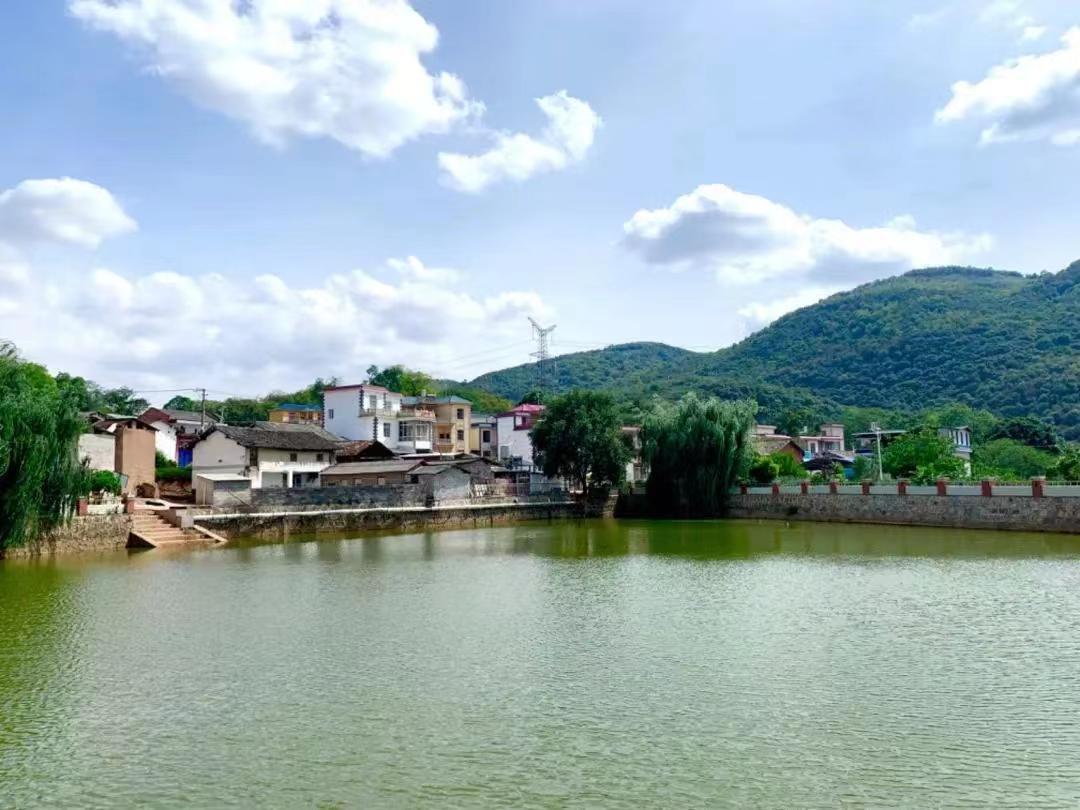 榜样|听!这是小龙潭镇宜居宜业的合奏曲