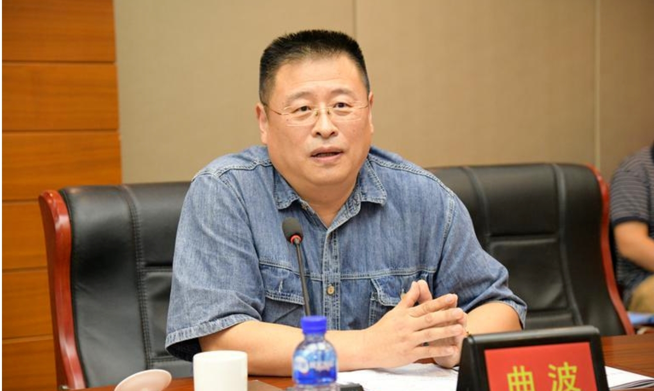 多年的漂泊,让他对家乡的思念更深,为了回报家乡,曲波始终没有停下