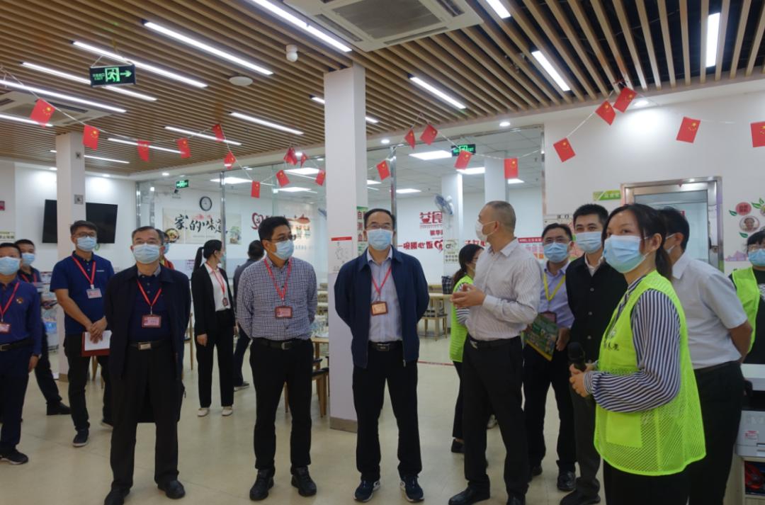 蓬江区人大常委会推动“嵌入式”养老服务