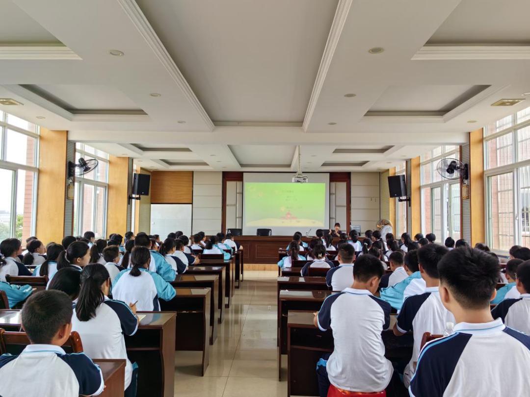 湖南昭山华鑫高级中学图片