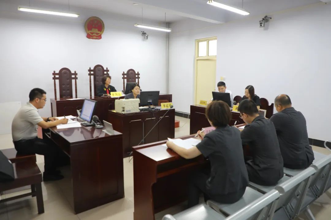 汤和法声以观促学以评提质汤阴法院开展庭审观摩活动