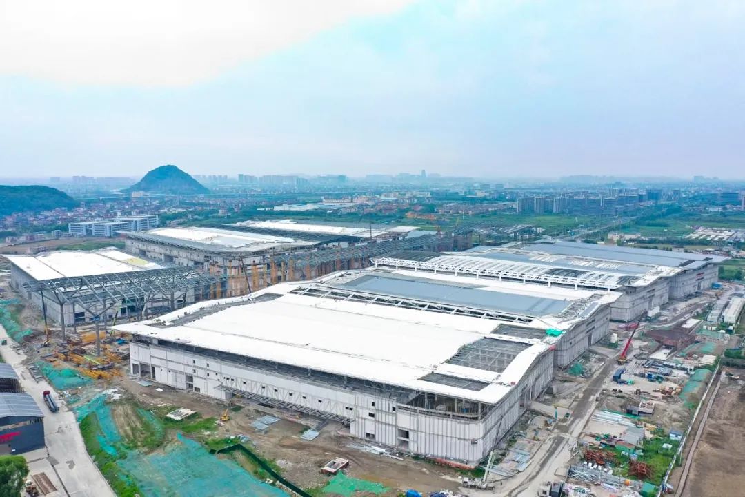 浙江杭州大会展中心一期项目中建三局承建项目位于重庆市万州区,总