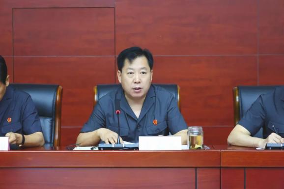 周口中院召开全市法院1-8月份审判执行质效点评会暨办案标兵表彰会