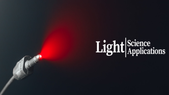 Light | 硅芯光纤拉曼效应在中红外的应用