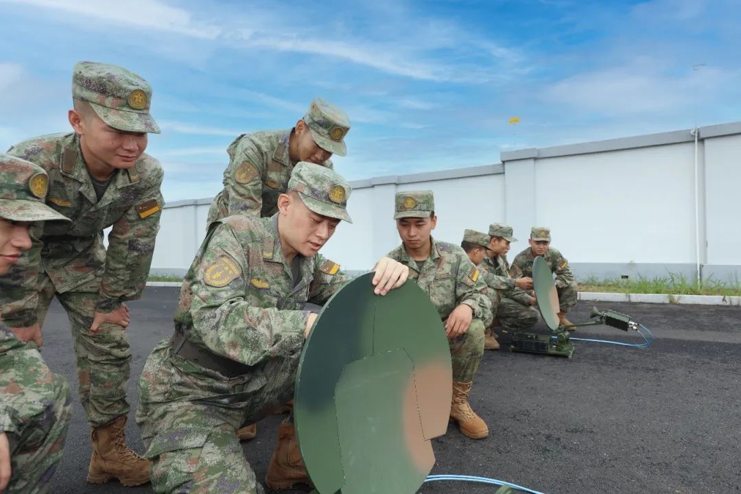 无形战场上,通信兵正在连接"神经末梢"_澎湃号·政务_澎湃新闻-the