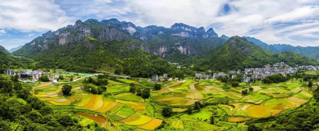 今天,让我们走进永嘉县大若岩镇你想知道温州各地都有着怎样