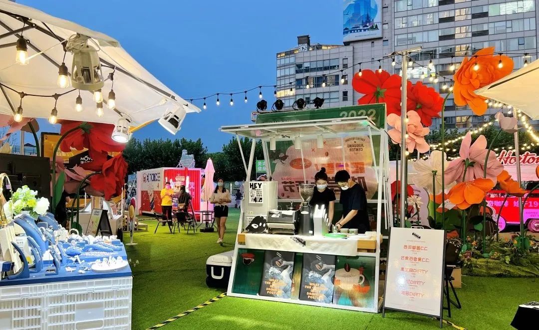 这个超酷的赛车运动嘉年华安排上了!