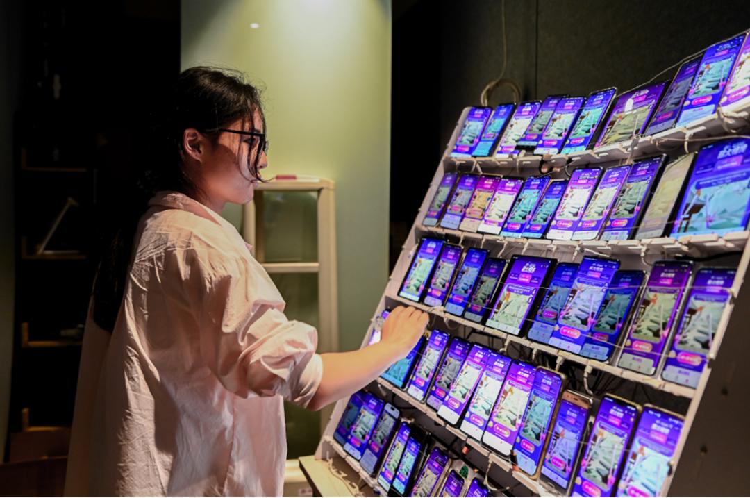 揭秘！超1亿人点燃亚运圣火，数字人“跑到”现场观众面前，是如何做到的？